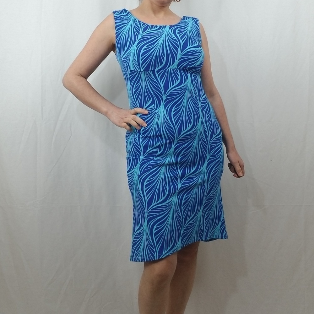 𝅺NWT FLORAL PRINT HI-LOW SLEEVELESS‎ BLUE MIDI DRESS